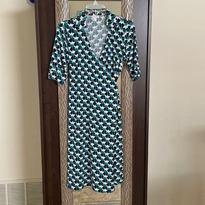 A Pea in the Pod maternity dress
